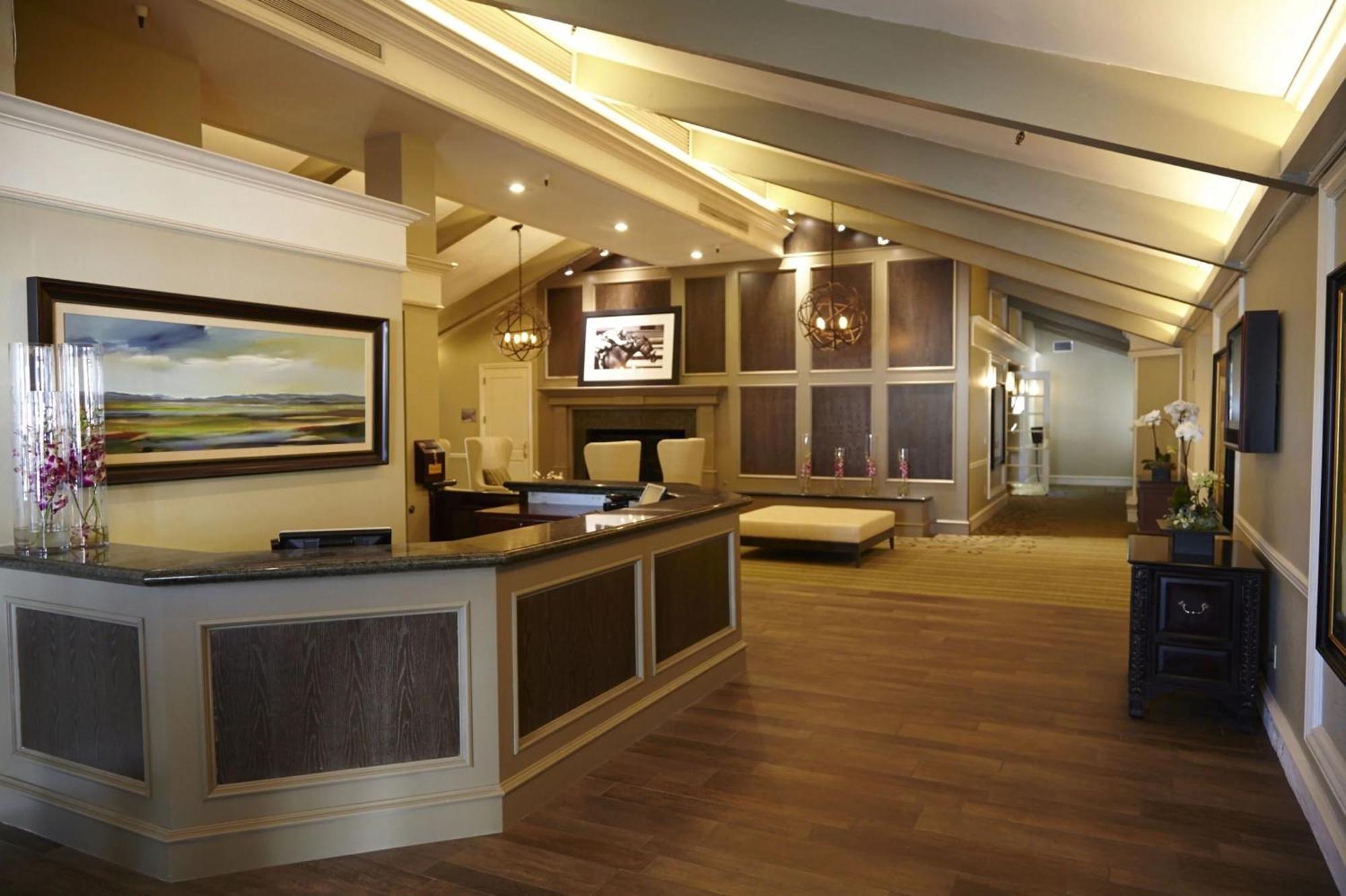 Guesthouse, Hotel At La Valle Ранчо-Санта-Фе Экстерьер фото